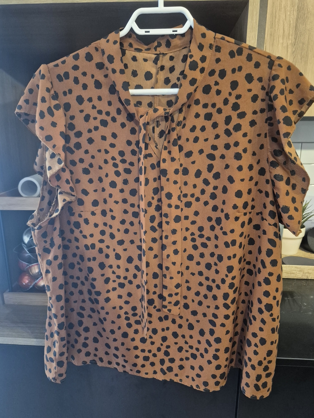 Women’s Brown Spot Print Ruffle Sleeve Blouse